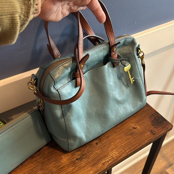 Fossil Rachel Satchel teal with matching wallet - like new condition - Picture 3 of 13